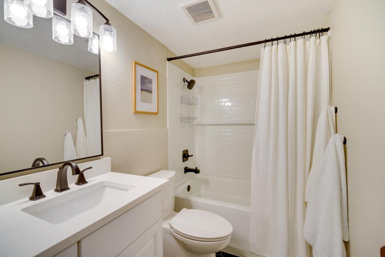 Oceanfront Satellite Beach Condo With Balcony, Views Exteriör bild